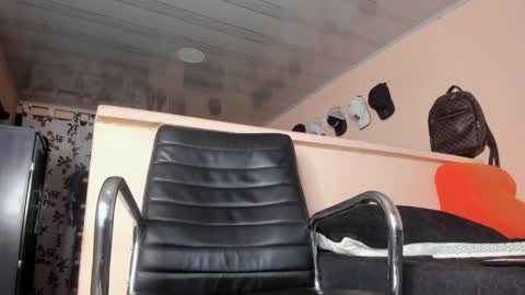 Michael Boy online show from 01.25.25