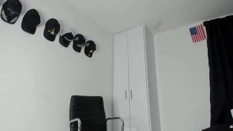 Michael Boy online show from 02.28.25