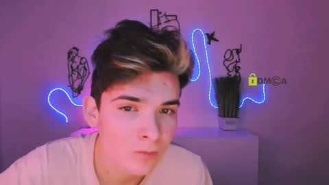 Snapshot of michael_just chatting on 12.16.25 michael_just online show from 12.16.25