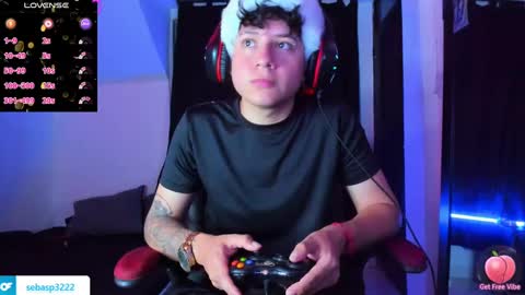 Snapshot of michael_kendall0 chatting on 12.10.24 michael independent model  online show from 12.10.24