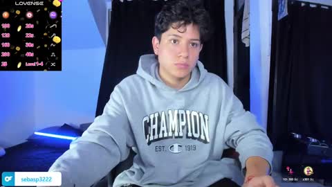 Snapshot of michael_kendall0 chatting on 01.04.25 michael independent model  online show from 01.04.25