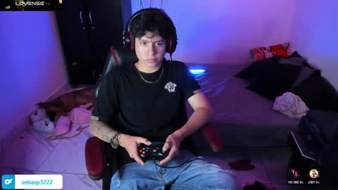 Snapshot of michael_kendall0 chatting on 02.26.25 michael independent model  online show from 02.26.25