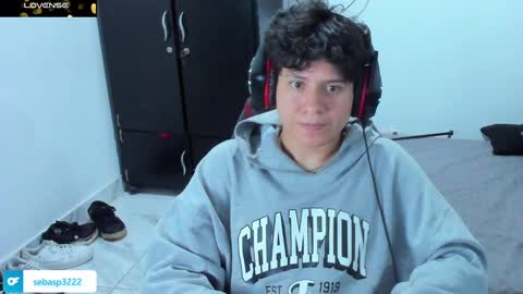 Snapshot of michael_kendall0 chatting on 03.06.25 michael independent model  online show from 03.06.25