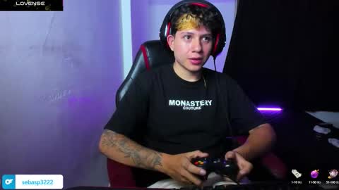 Snapshot of michael_kendall0 chatting on 10.10.25 michael independent model  online show from 10.10.25