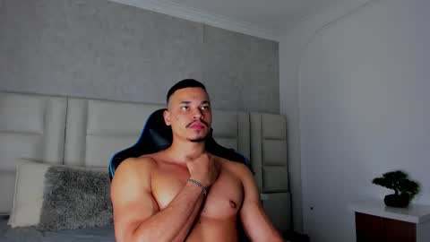 Michael online show from 09.23.25