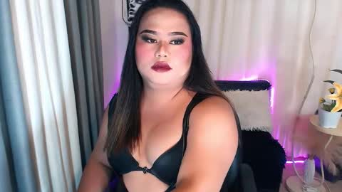 michaelagoddess online show from 02.05.26