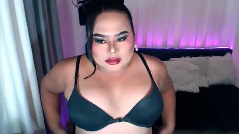 michaelagoddess online show from 02.12.26