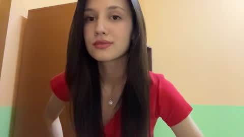 Snapshot of michaeleanidi chatting on 06.13.26 Milana online show from 06.13.26