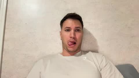 Michael J Cox online show from 03.09.25