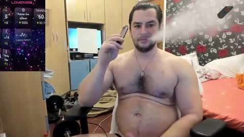 Snapshot of michaelragnar90 chatting on 12.18.24 michaelragnar90 online show from 12.18.24