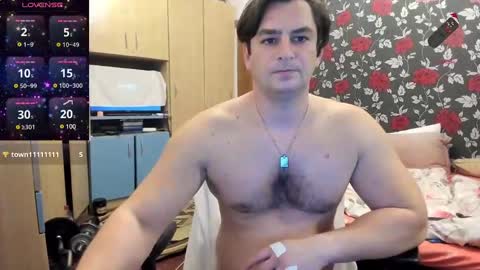 Snapshot of michaelragnar90 chatting on 12.19.24 michaelragnar90 online show from 12.19.24