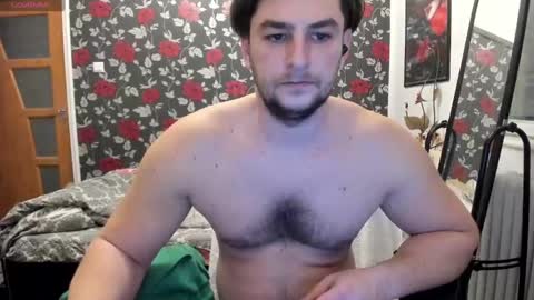 Snapshot of michaelragnar90 chatting on 01.07.25 michaelragnar90 online show from 01.07.25