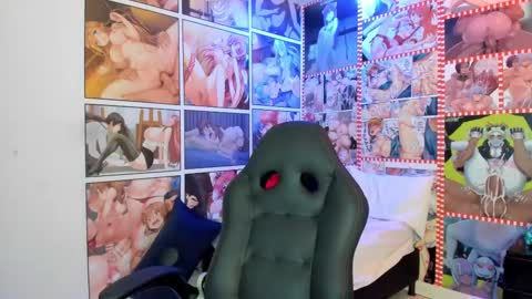 michel_lopez18 online show from 02.14.25