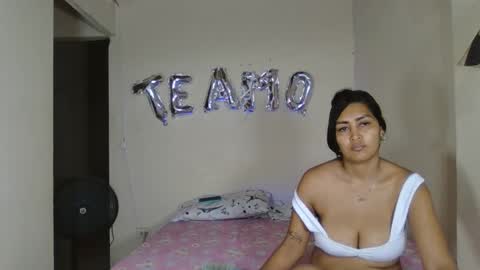 Snapshot of micheldelatorre69 chatting on 02.28.25 MichelandDavid online show from 02.28.25