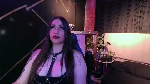 Snapshot of michell_h chatting on 07.17.26 Nani online show from 07.17.26