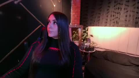 Snapshot of michell_h chatting on 07.19.26 Nani online show from 07.19.26