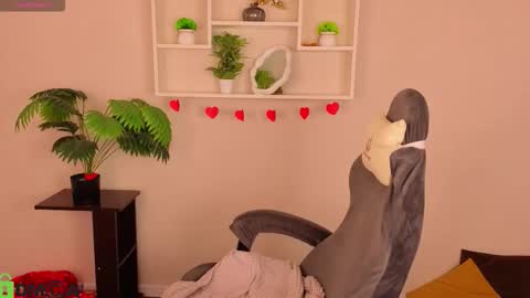 Michelle online show from 02.10.26