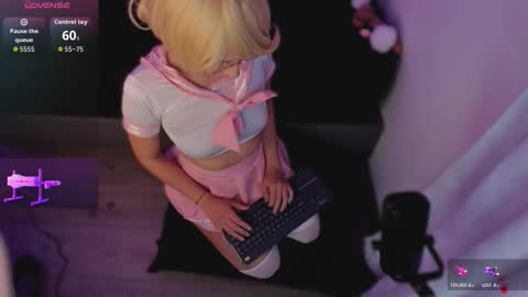 michelle_cutee_ online show from 10.12.25