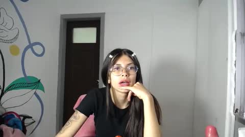 Michelle low online show from 03.09.25