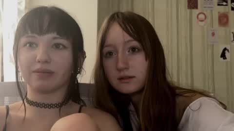 Snapshot of michelle_neely chatting on 10.03.25 michelle_neely online show from 10.03.25