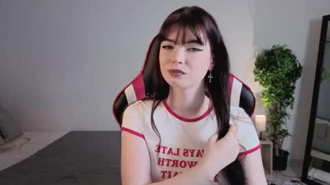 Michelle online show from 05.12.26