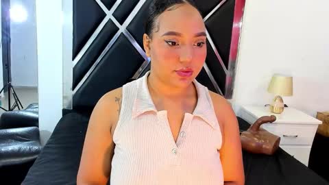 Michelle online show from 10.20.25