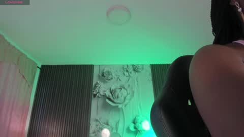 michellepreston_ online show from 05.31.26