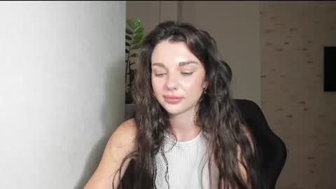 Snapshot of michelliibeautiful chatting on 06.20.26 Michellee online show from 06.20.26