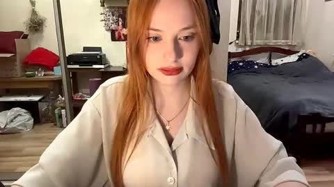 Snapshot of michelsogol chatting on 02.05.26 Foxy online show from 02.05.26