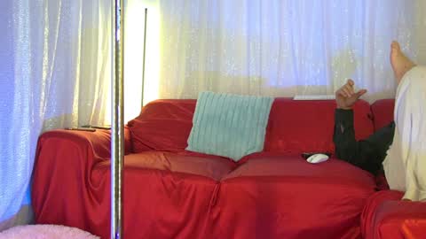 Mickey online show from 02.02.25