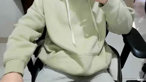 microfama00 online show from 02.22.26