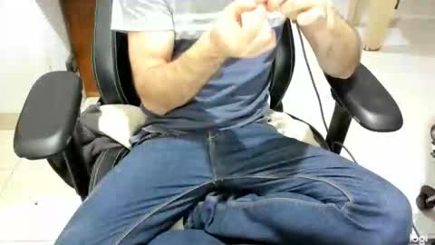 microfama00 online show from 02.22.26