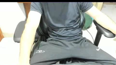 microfama00 online show from 04.01.26