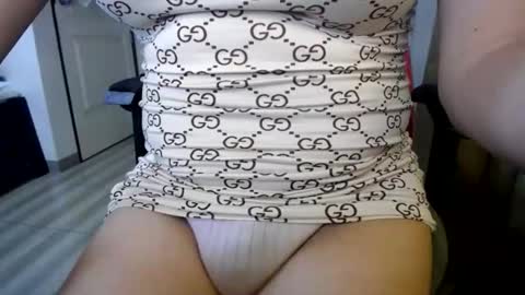 selena online show from 03.27.26