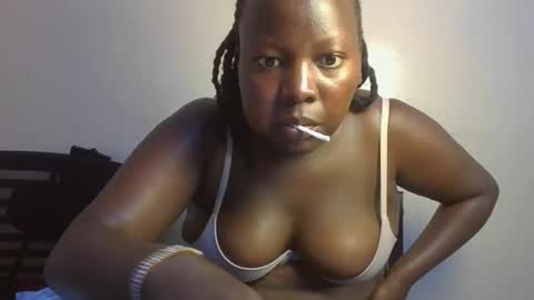 midnight_curves online show from 04.12.26