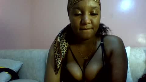 Snapshot of midnight_sexy chatting on 07.27.26 midnight_sexy online show from 07.27.26