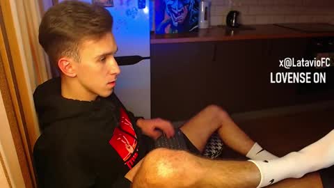 Snapshot of midnighter__ chatting on 10.29.25 Alexey or just Alex online show from 10.29.25