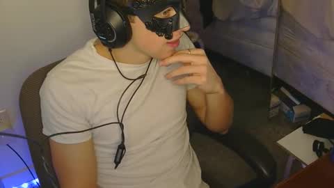 midnightmasc online show from 03.11.26