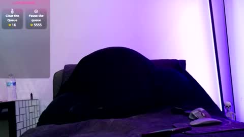 Midnightrose online show from 10.20.25