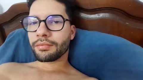 Snapshot of midoumas1 chatting on 10.18.25 Sam online show from 10.18.25