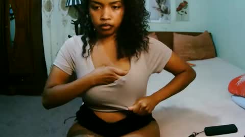 miel_07 online show from 04.18.26