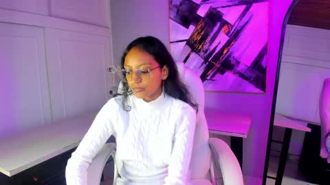 Snapshot of miel_ambar chatting on 04.23.26 miel_ambar online show from 04.23.26