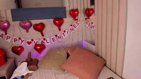 miel_gomez online show from 02.21.26