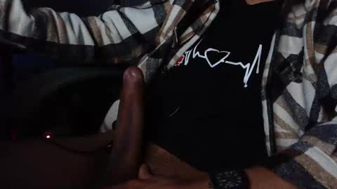 Snapshot of mifriend1998 chatting on 01.06.26 mifriend1998 online show from 01.06.26