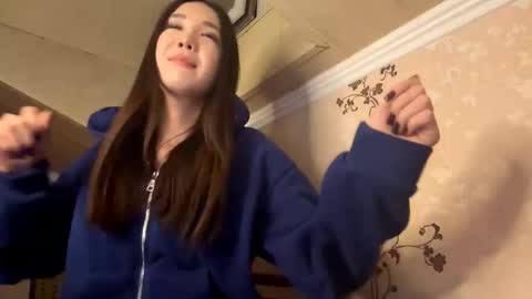 Snapshot of migdaliafenlon chatting on 09.26.25 Nova online show from 09.26.25