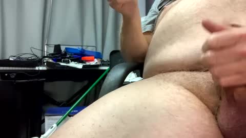 Snapshot of miggie001 chatting on 01.28.25 miggie001 online show from 01.28.25