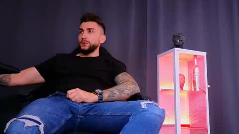 MightyAaron online show from 02.11.25