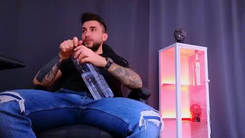 MightyAaron online show from 03.07.25