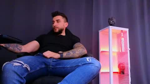 MightyAaron online show from 03.08.25