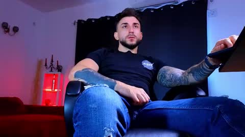 MightyAaron online show from 09.16.25